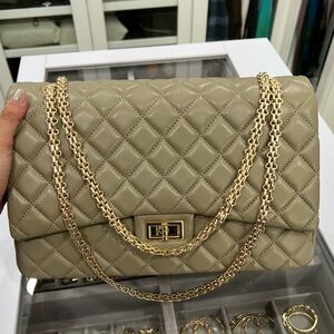 Ainifeel Quilted Leather Flap Bag